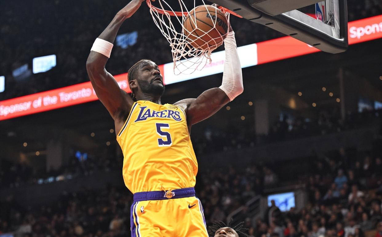 赛地聚焦：NBA常规赛冲刺阶段热度飙升，底特律活塞豪取连胜，质疑声仍在，资深球员宣示担当的简单介绍