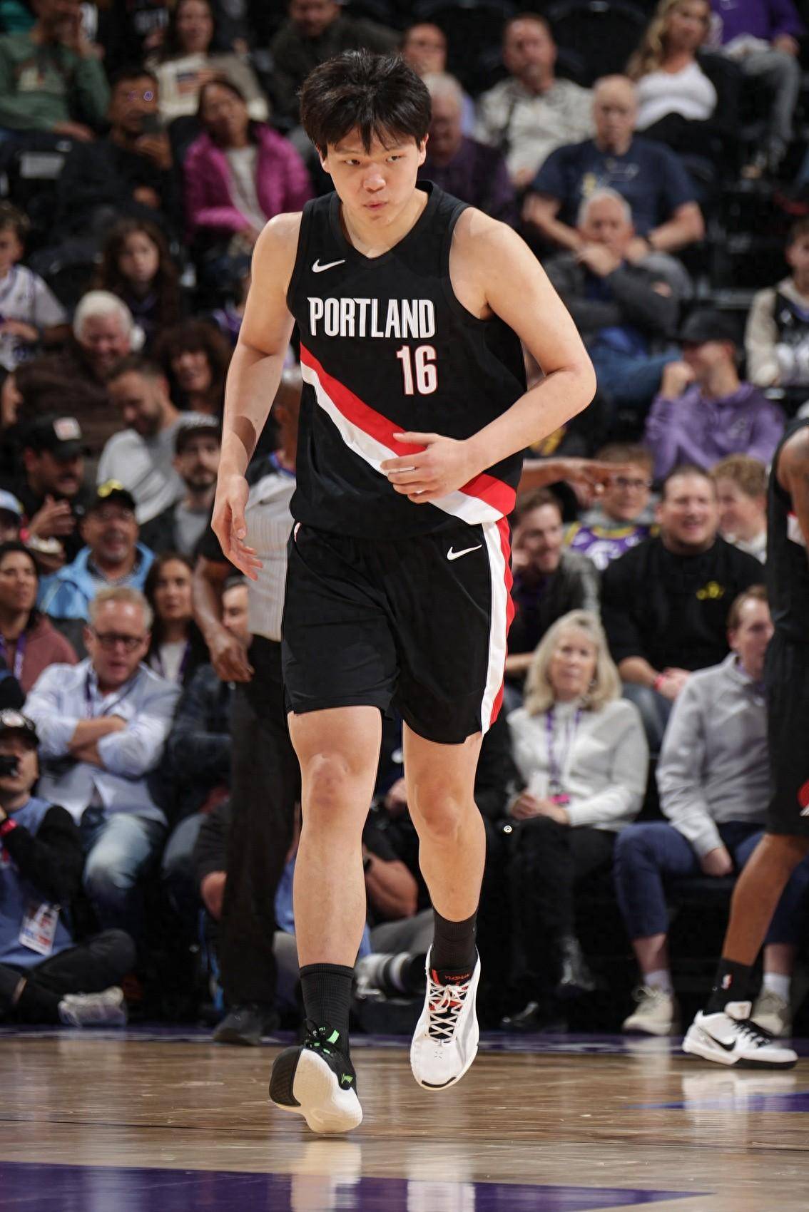 ayx-关于赛地聚焦：法甲今夜热度飙升，菲尼克斯太阳调整名单，目标明确，年轻球员得到机会的信息