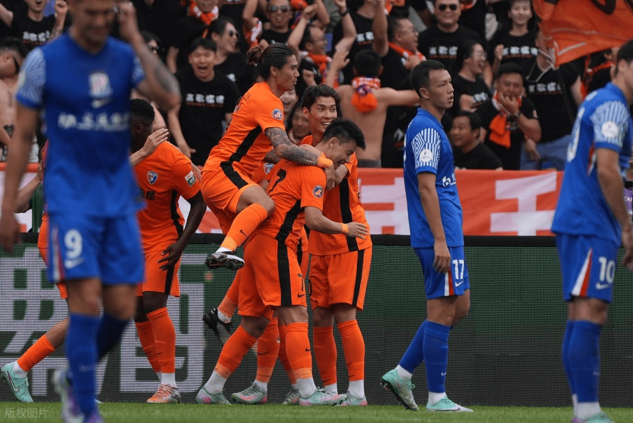 ayx-今夜体能课后，上海申花刷新队史纪录备战全明星赛，信心回归，细节决定成败(开讲啦陈苏娅)