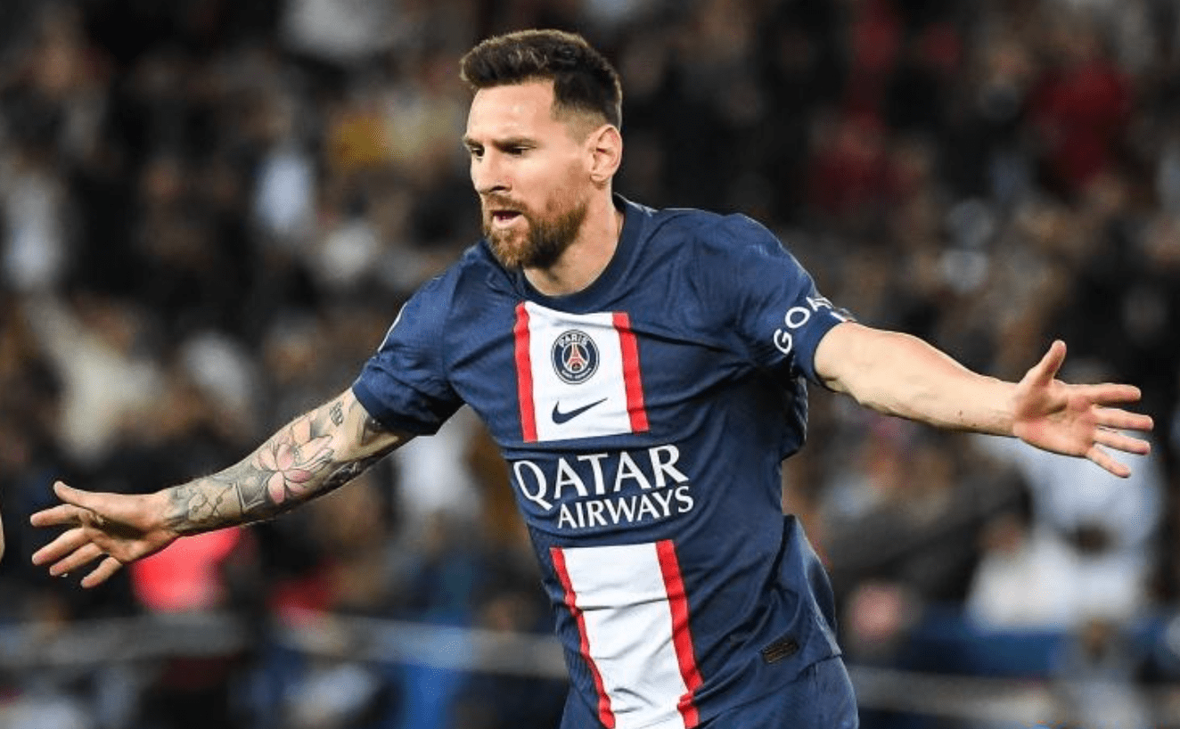 包含里程碑夜！纽约尼克斯门线救险；德甲赛前刷纪录；更衣室稳定；赛季目标并未改变的词条