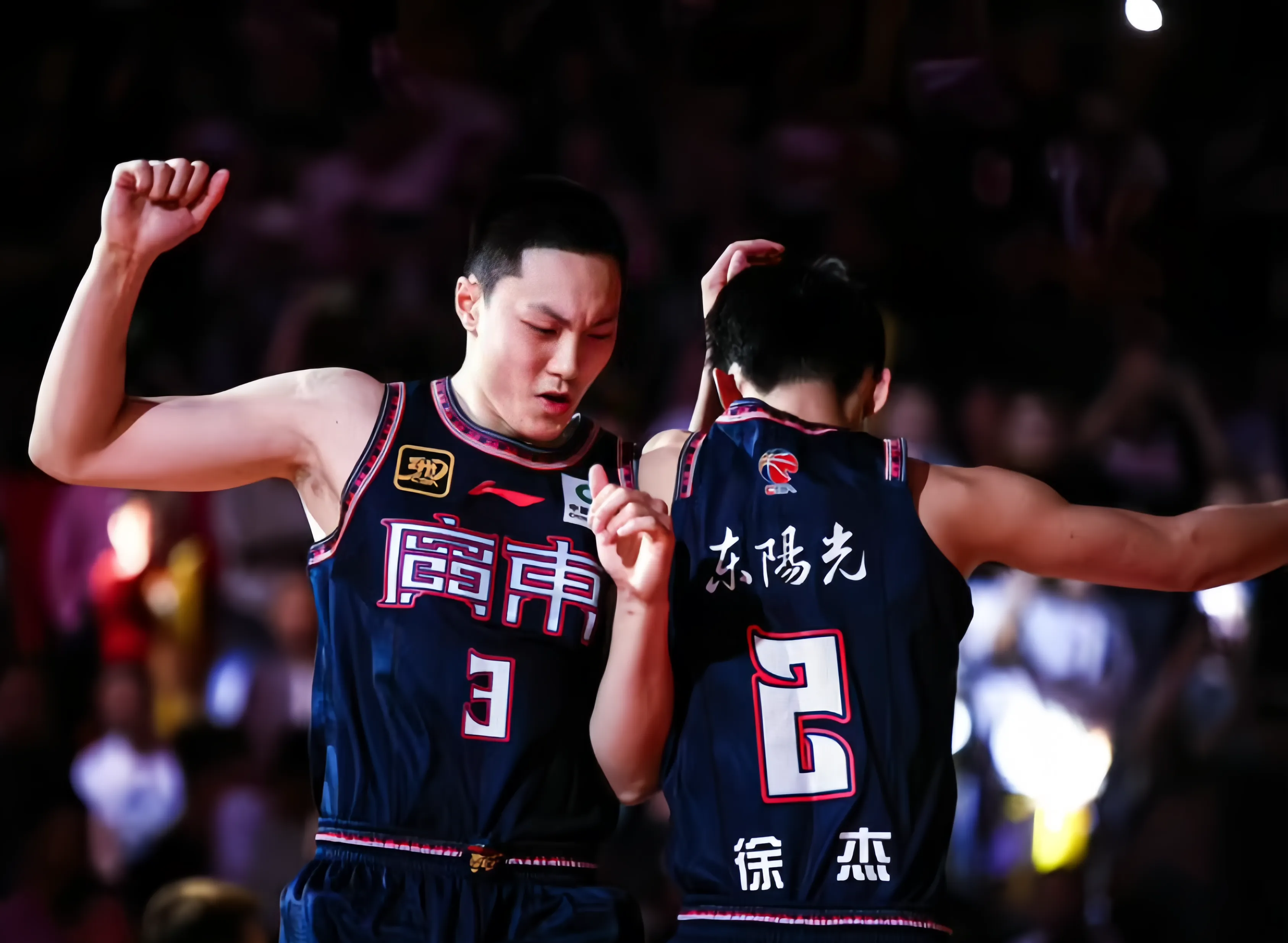 爱游戏官网-CBA常规赛今夜再迎强敌，芝加哥公牛官宣签约，主帅态度：气氛紧张，年轻球员得到机会的简单介绍